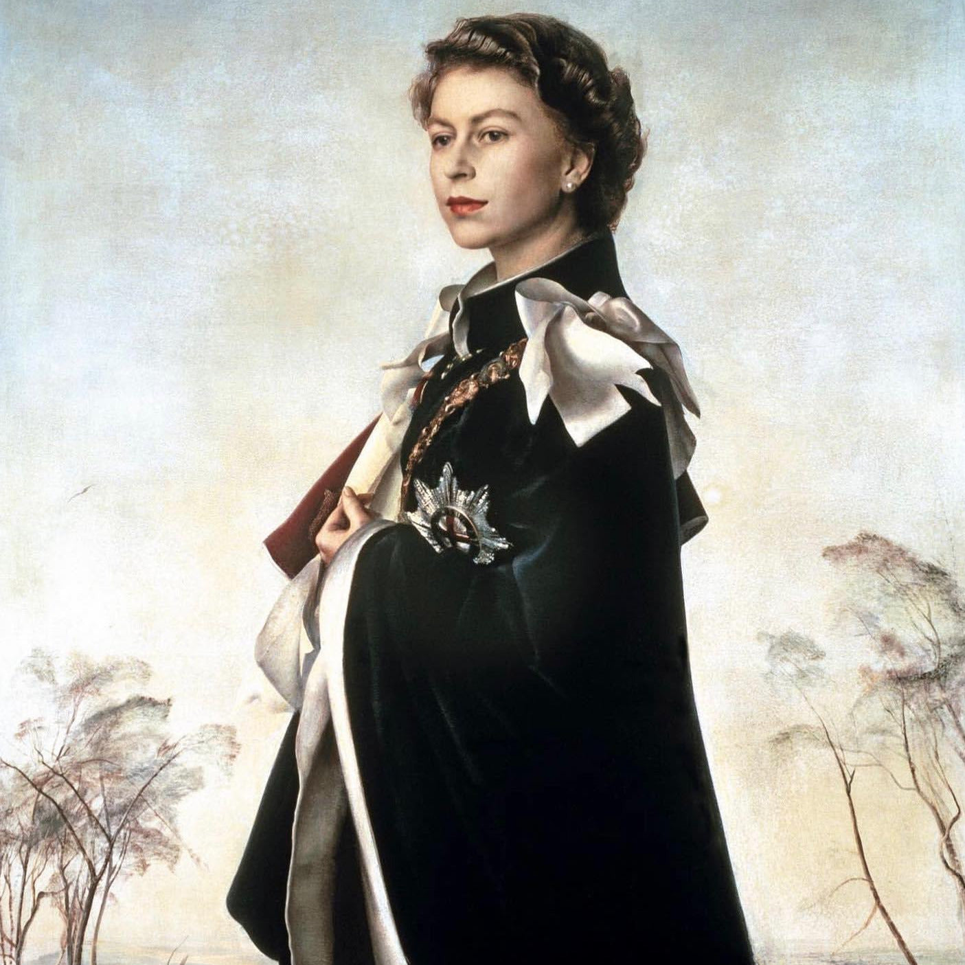 OHMSS Queen Portait SIS Training Gear 